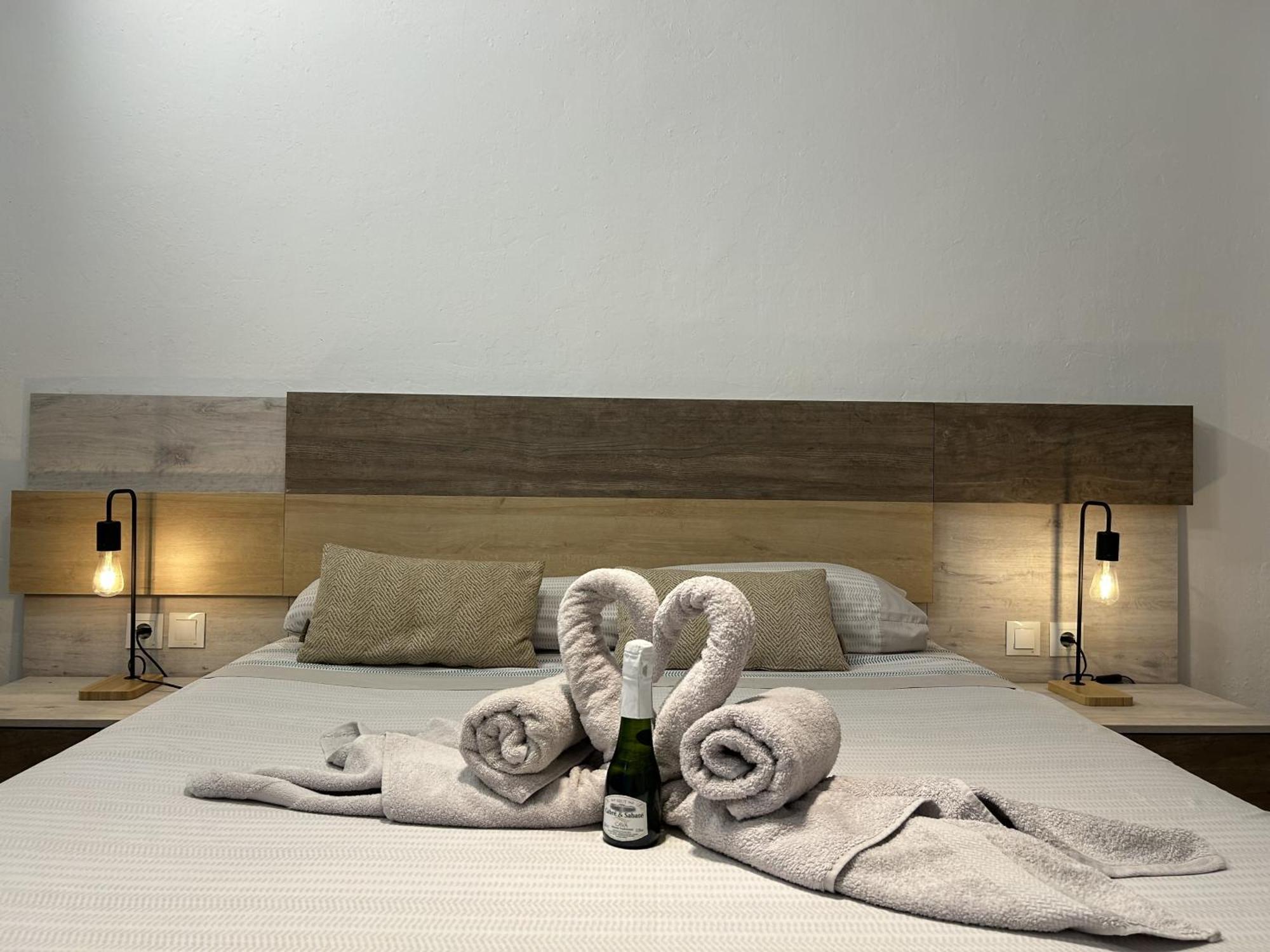 Lujo A Tu Alcance Con Spa Y Garaje Pleno Centro Ουέλβα Εξωτερικό φωτογραφία