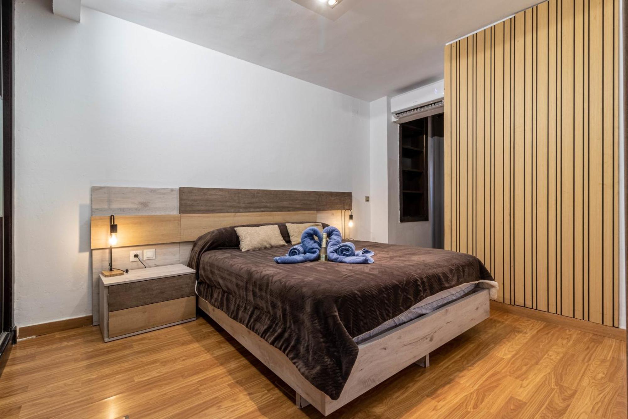 Lujo A Tu Alcance Con Spa Y Garaje Pleno Centro Ουέλβα Εξωτερικό φωτογραφία